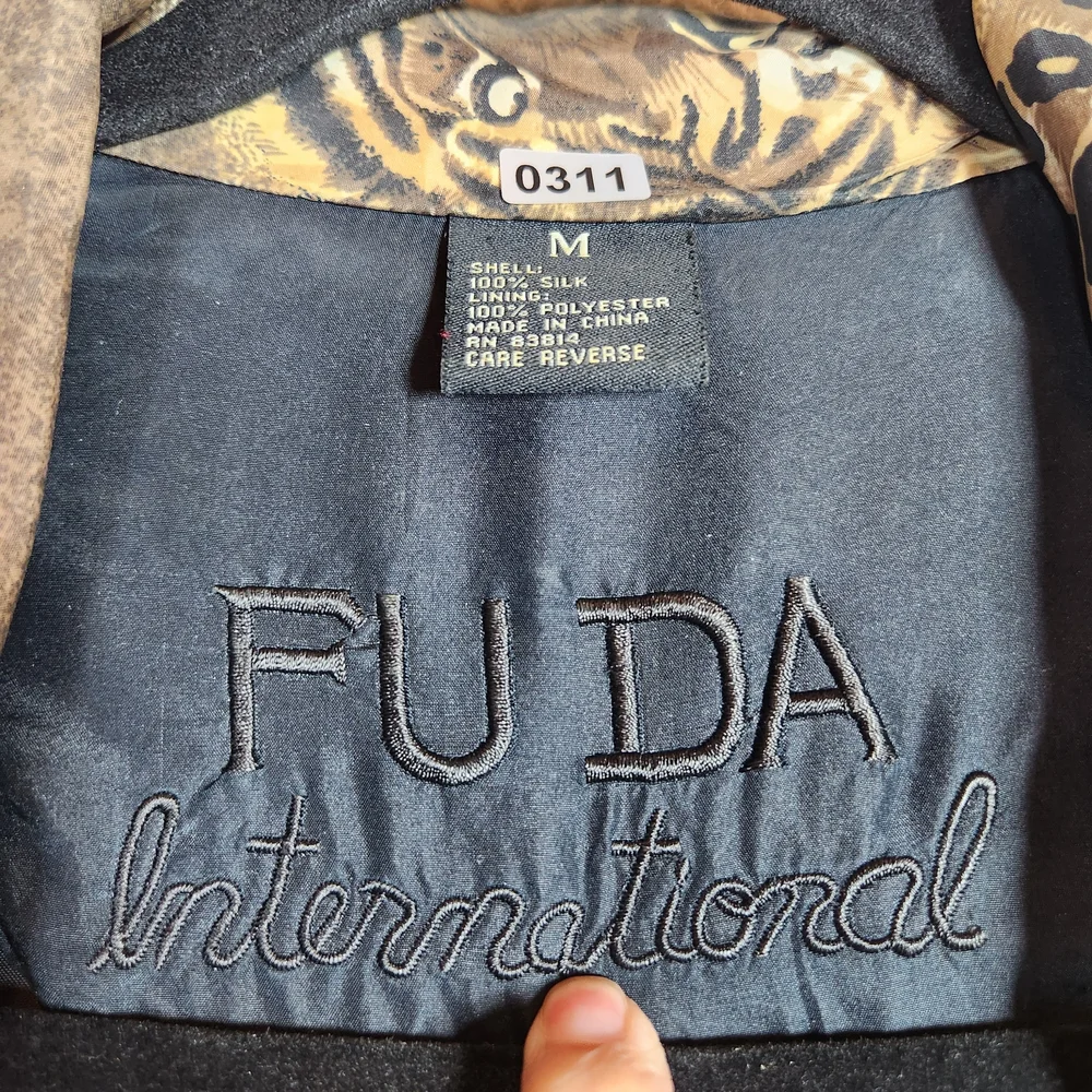 Vintage Fuda International Tiger Print 100% Silk Jacket Brown Tan Black - Picture 2 of 11